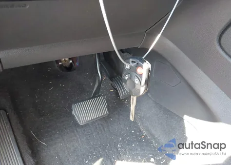 2015 Ford Escape Se z USA, uszkodzony, nr VIN 1FMCU0GX3FUC10495